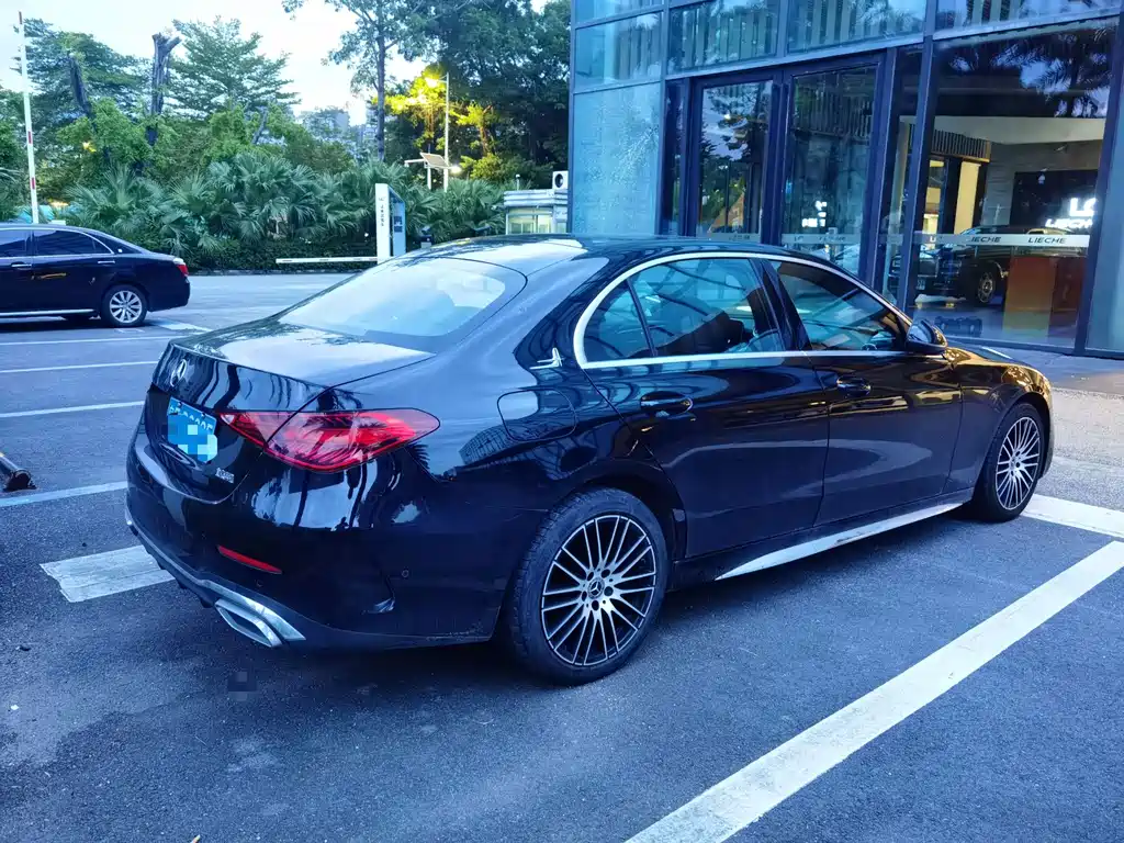 Mercedes-Benz C-Class 2023 — фото 6