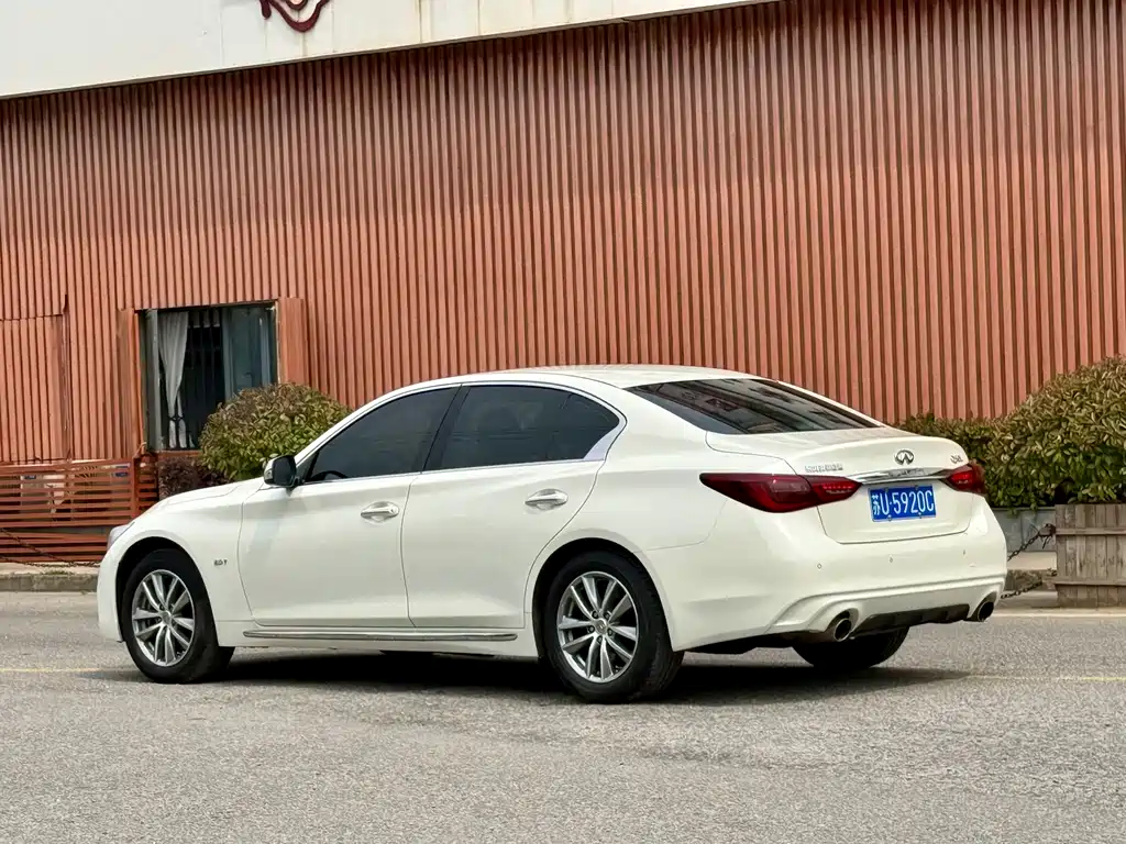 Infiniti Q50L 2023 — фото 5