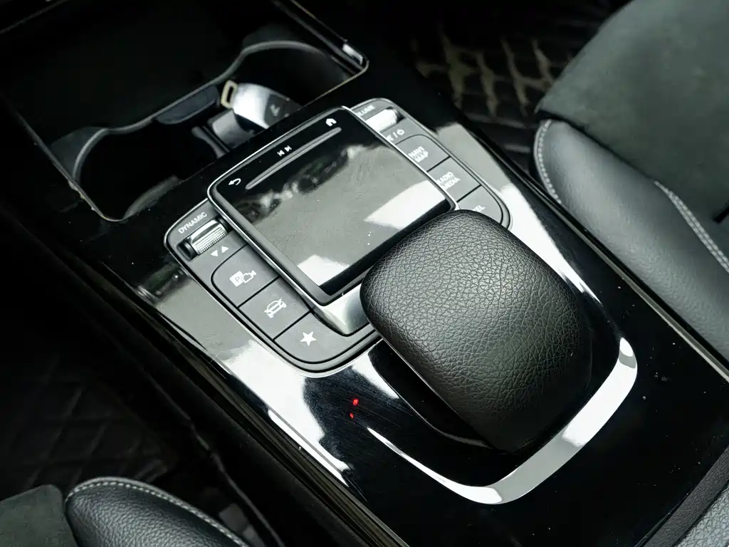 Mercedes-Benz A-Class 2020 — фото 16