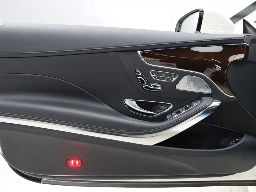 Mercedes-Benz S-Class 2016 — фото 18