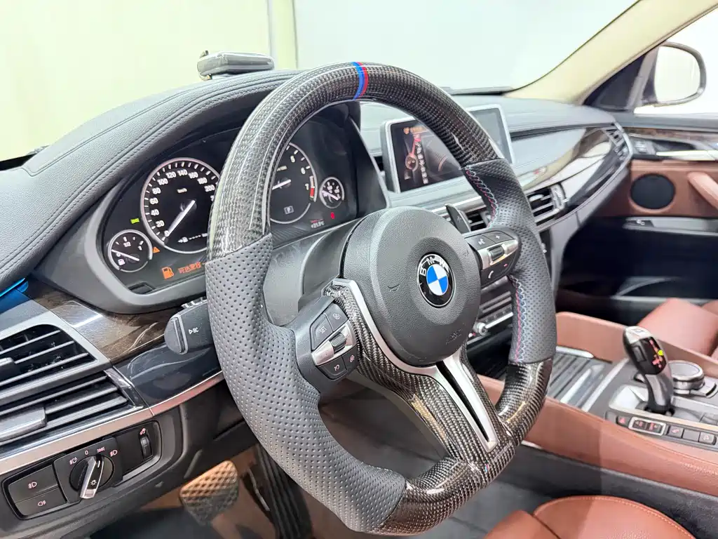 BMW X6 2016 — фото 20