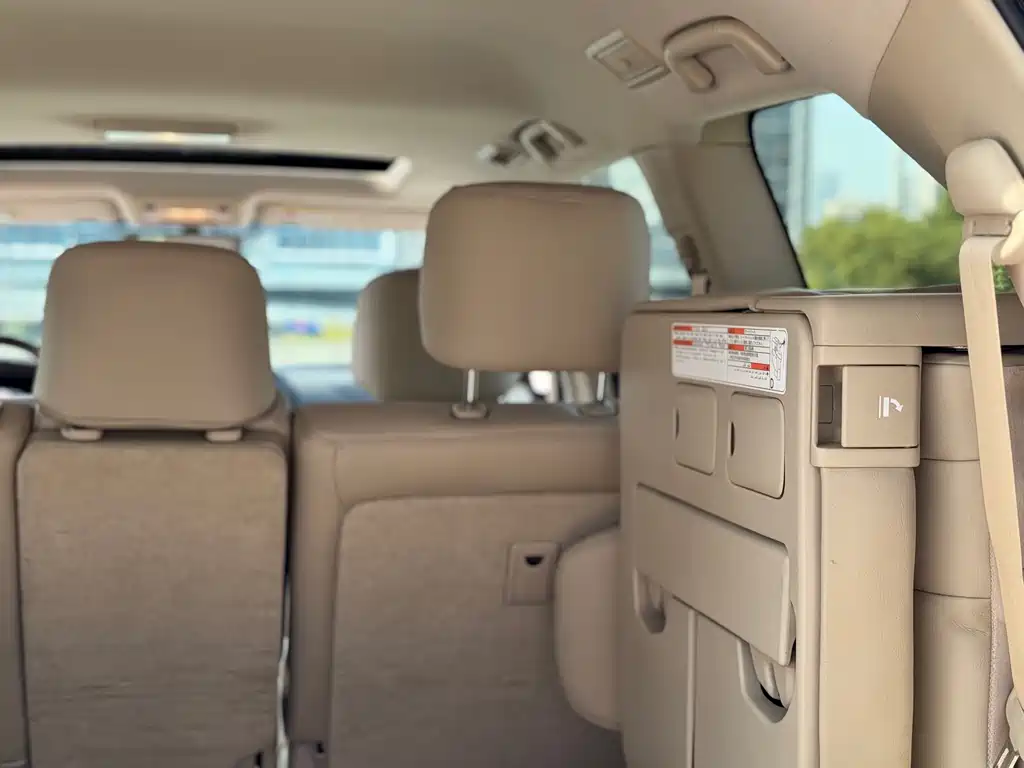Toyota Land Cruiser 2019 — фото 13