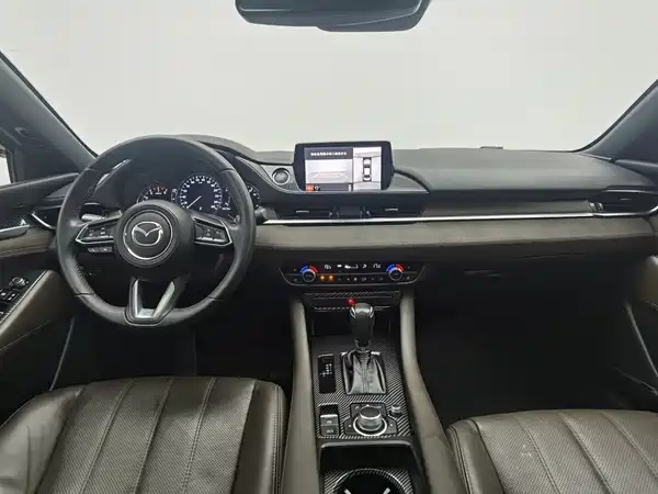 Mazda Atenza 2020