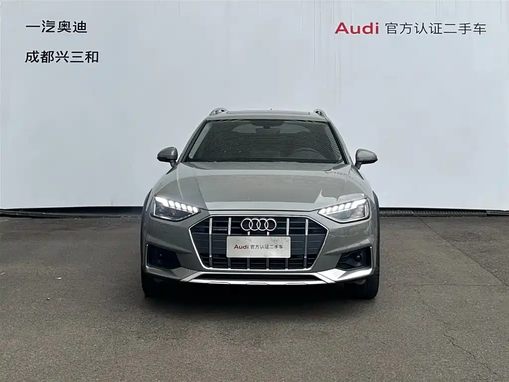 Audi A4 2021 — фото 21