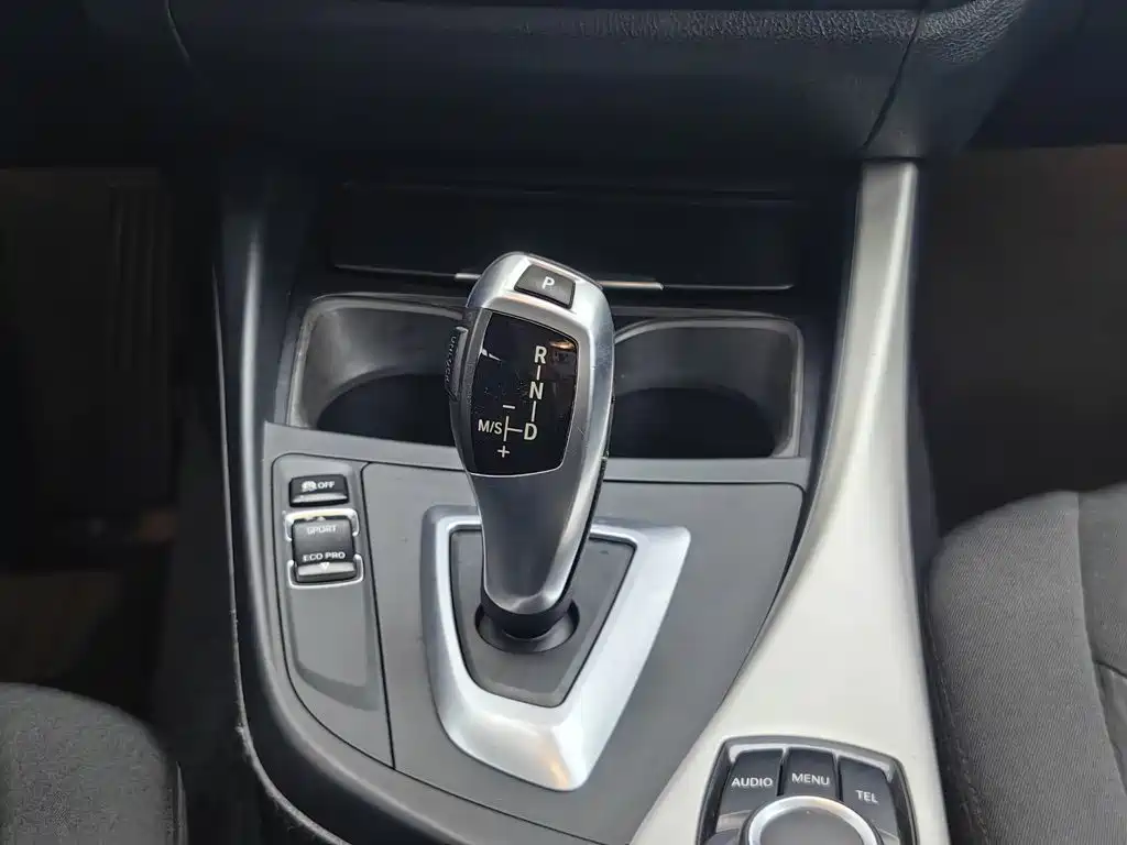 BMW 1 Series 2013 — фото 13