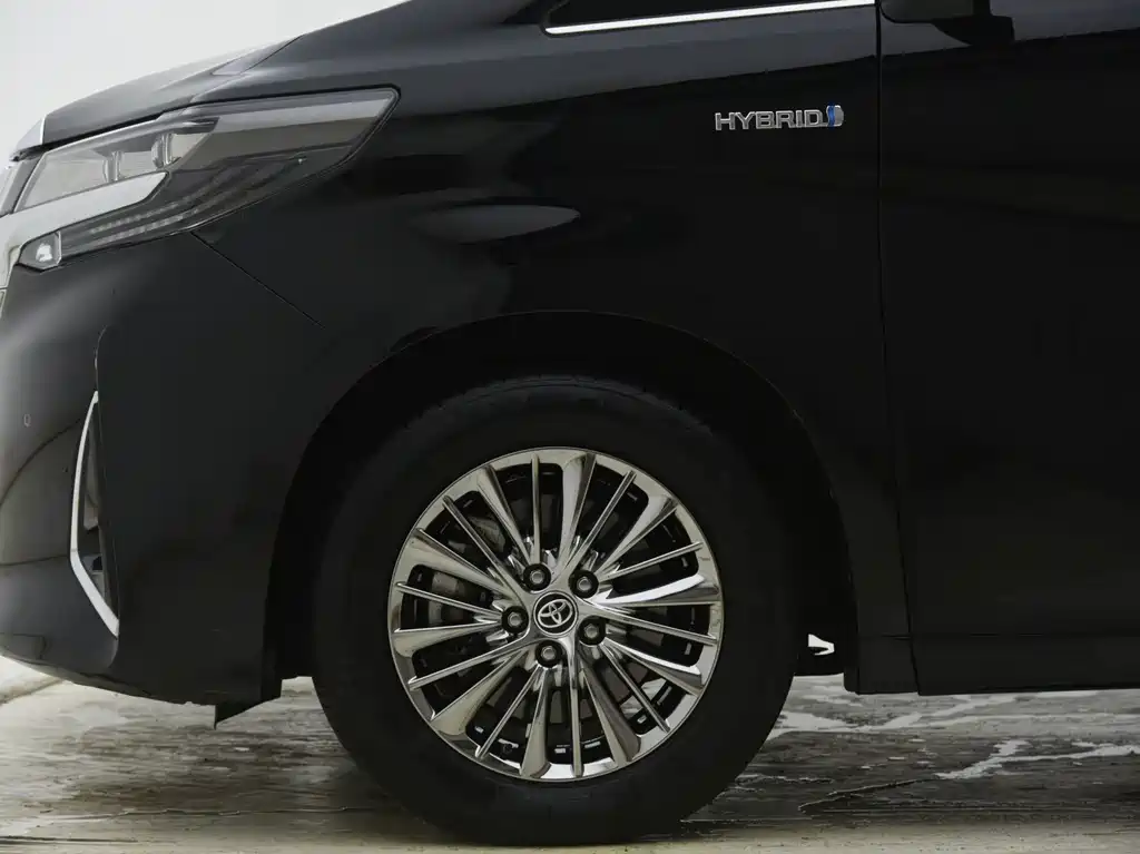 Toyota Alphard 2022 — фото 4