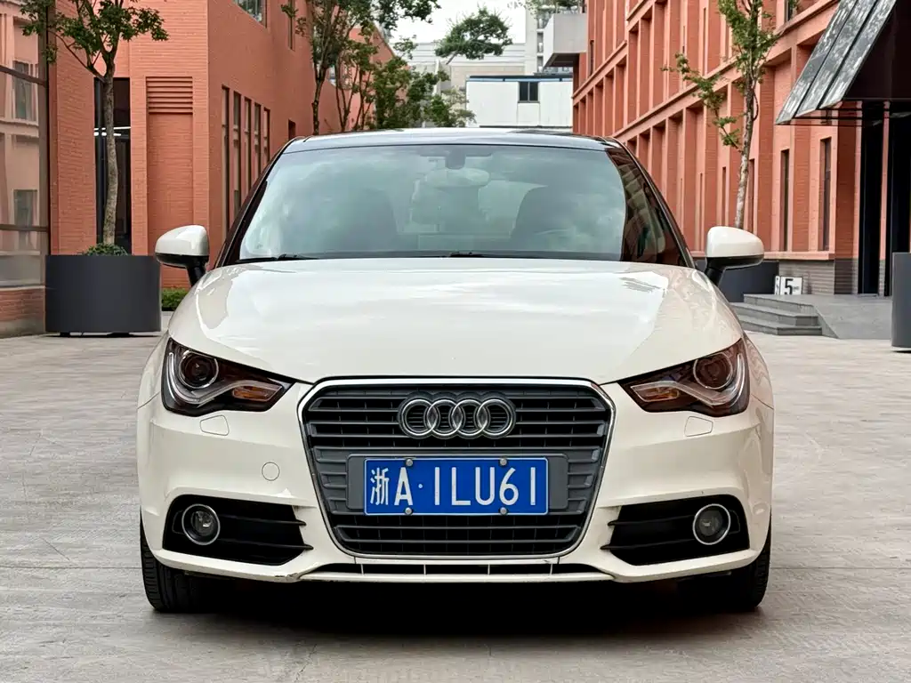 Audi A1 2011