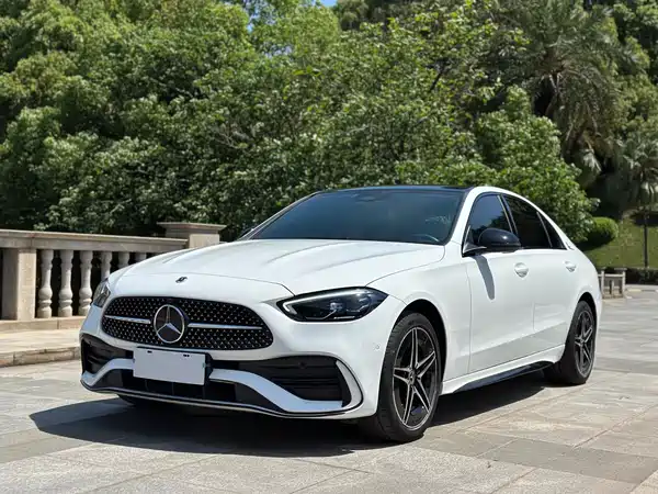 Mercedes-Benz C-Class 2023