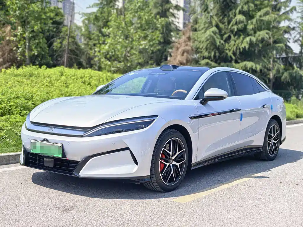BYD Han L 2025 — фото 1