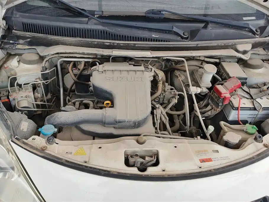 Suzuki Alto 2015 — фото 10