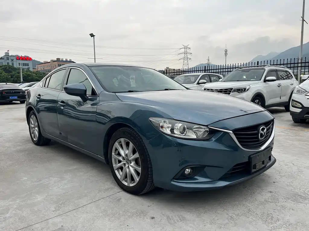 Mazda Atenza 2016