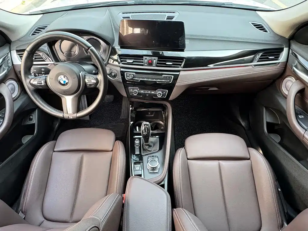 BMW X2 2021 — фото 13