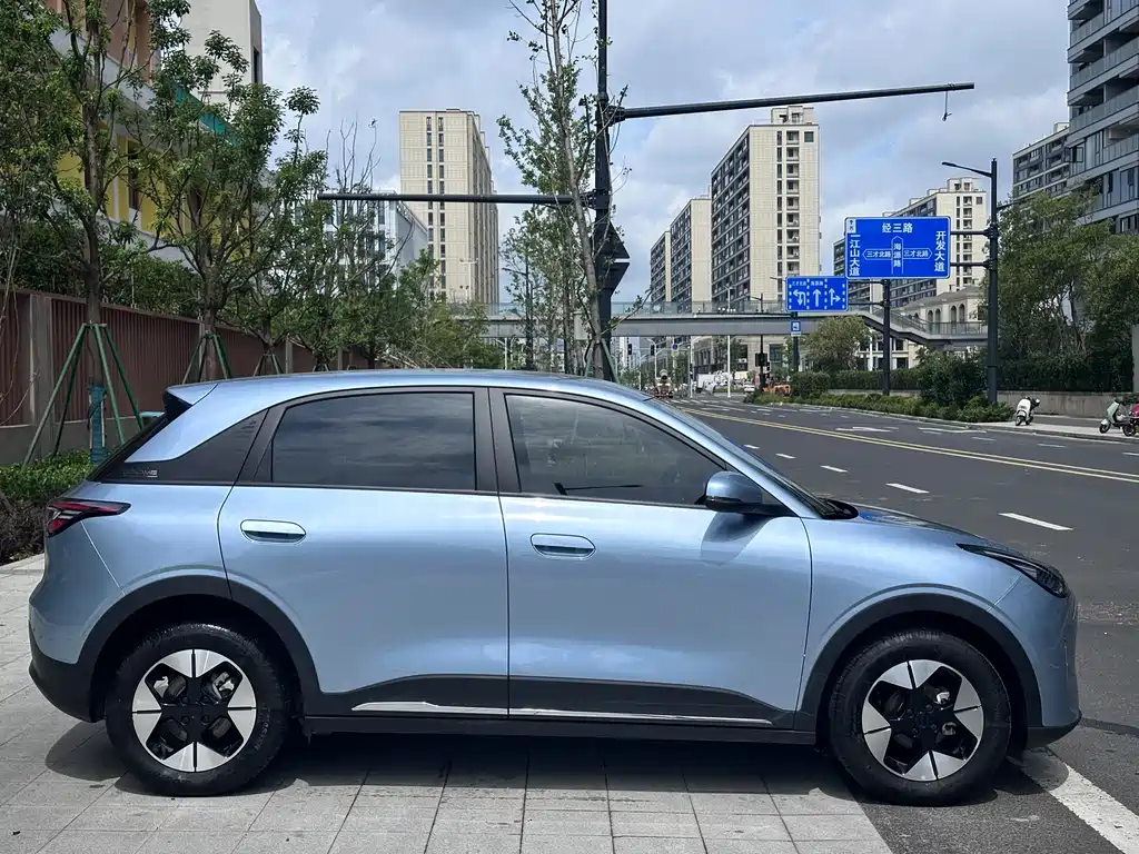 Geely Galaxy Starwish 2025