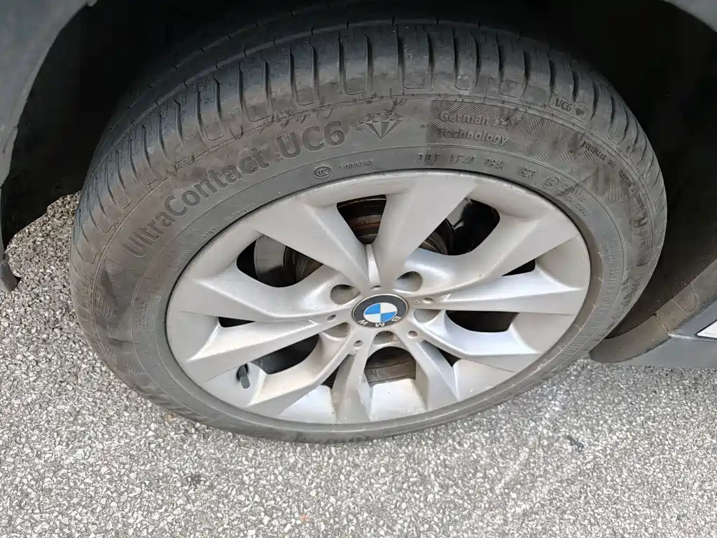 BMW X1 2013 — фото 17