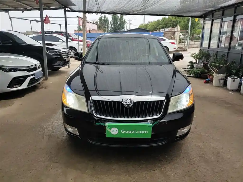 Skoda Octavia 2015 — фото 3