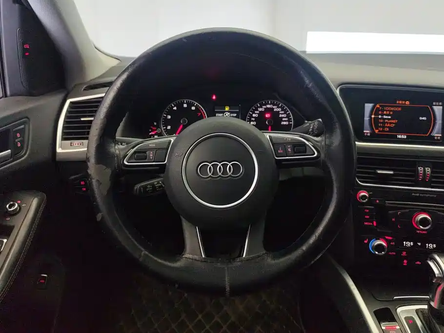 Audi Q5 2018 — фото 15