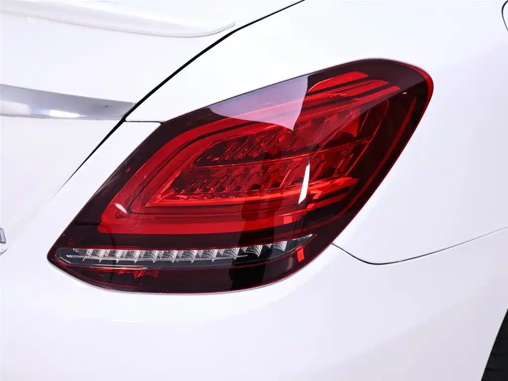 Mercedes-Benz C-Class 2020 — фото 9