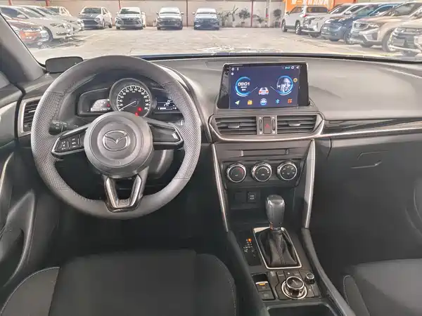 Mazda CX-4 2018