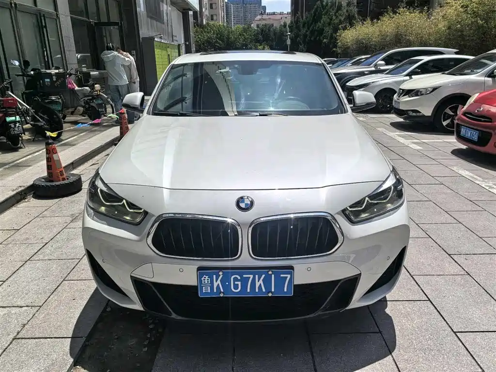 BMW X2 2021 — фото 3