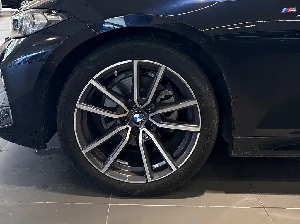 BMW 3 Series 2023