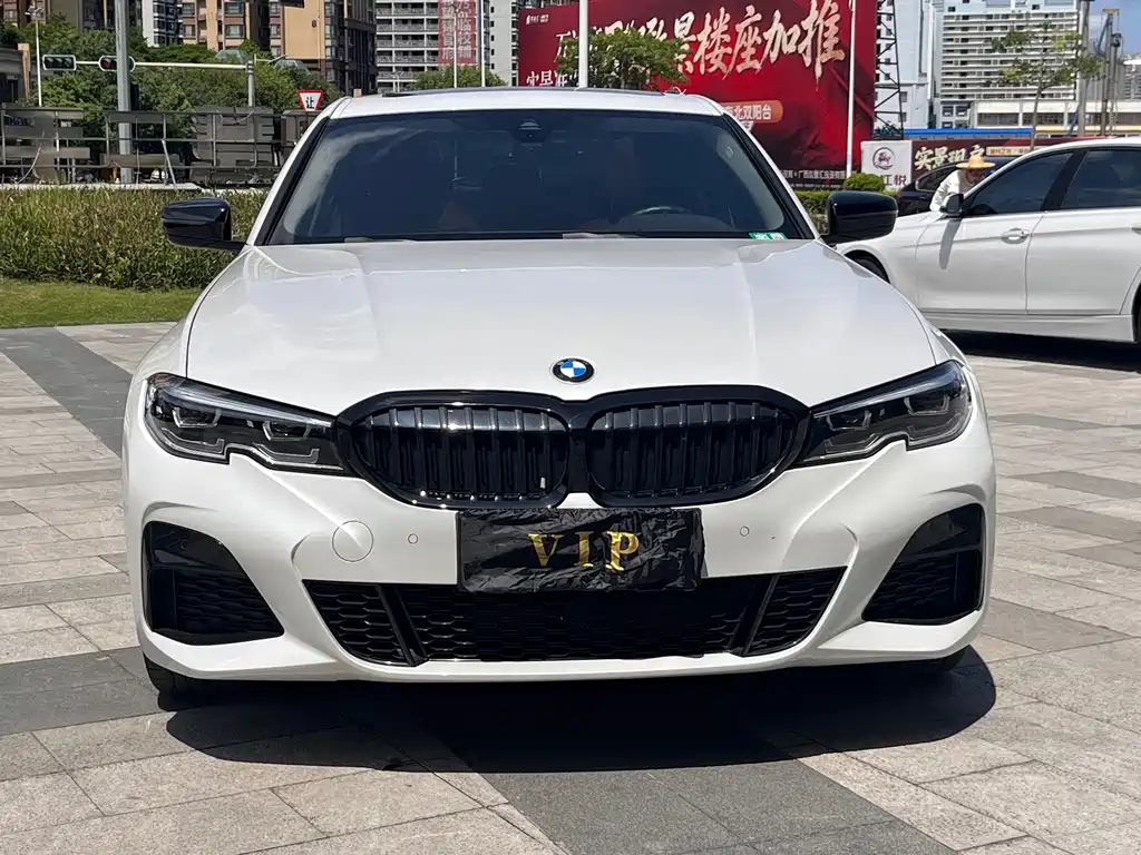 BMW 3 Series 2021