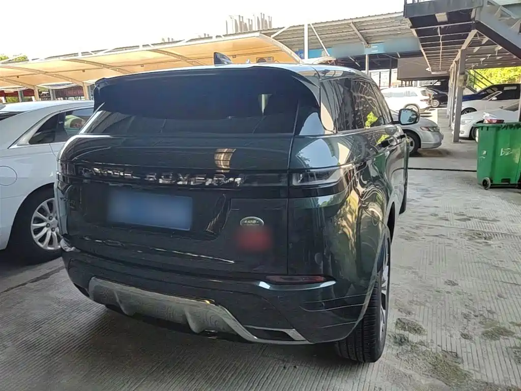 Land Rover Evoque 2022 — фото 7