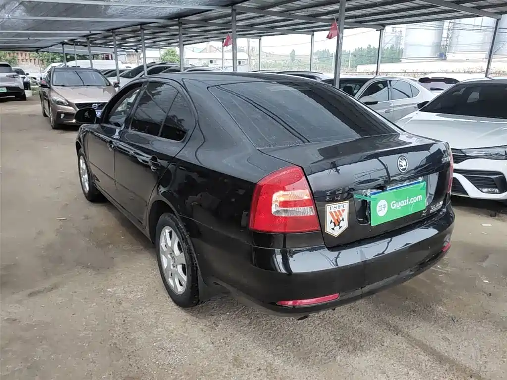 Skoda Octavia 2015 — фото 5
