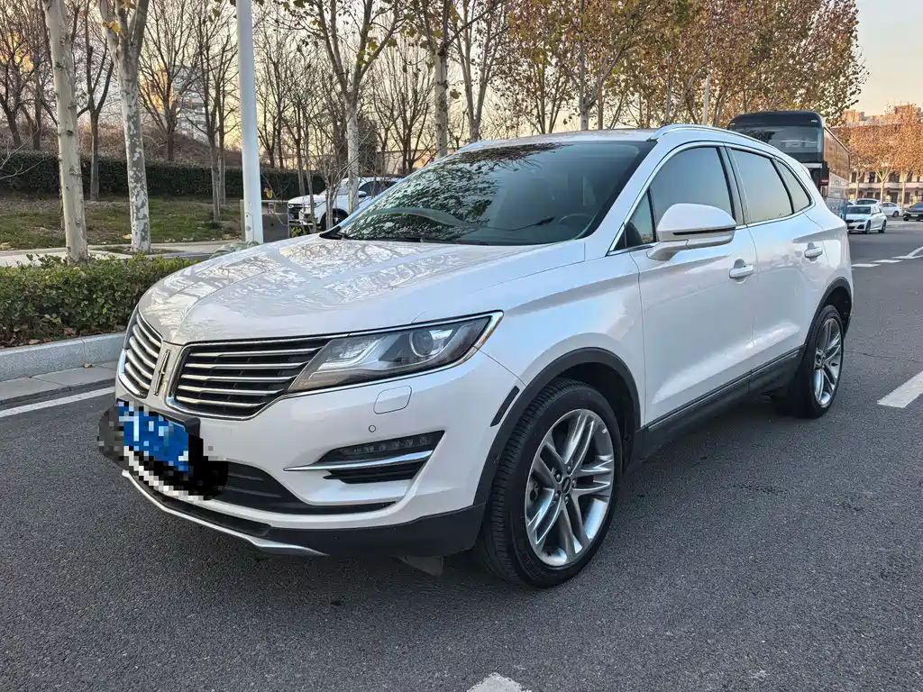 Lincoln MKC 2019