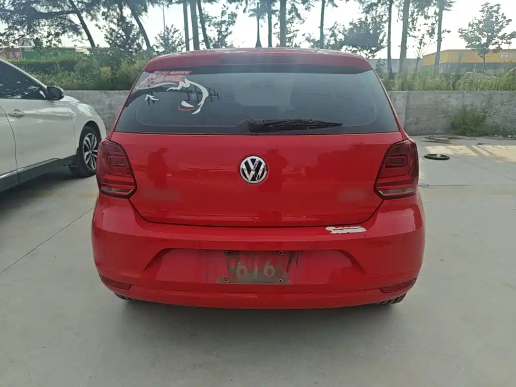 Volkswagen Polo 2015