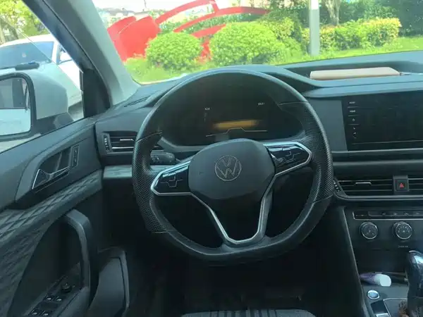 Volkswagen Tharu 2022