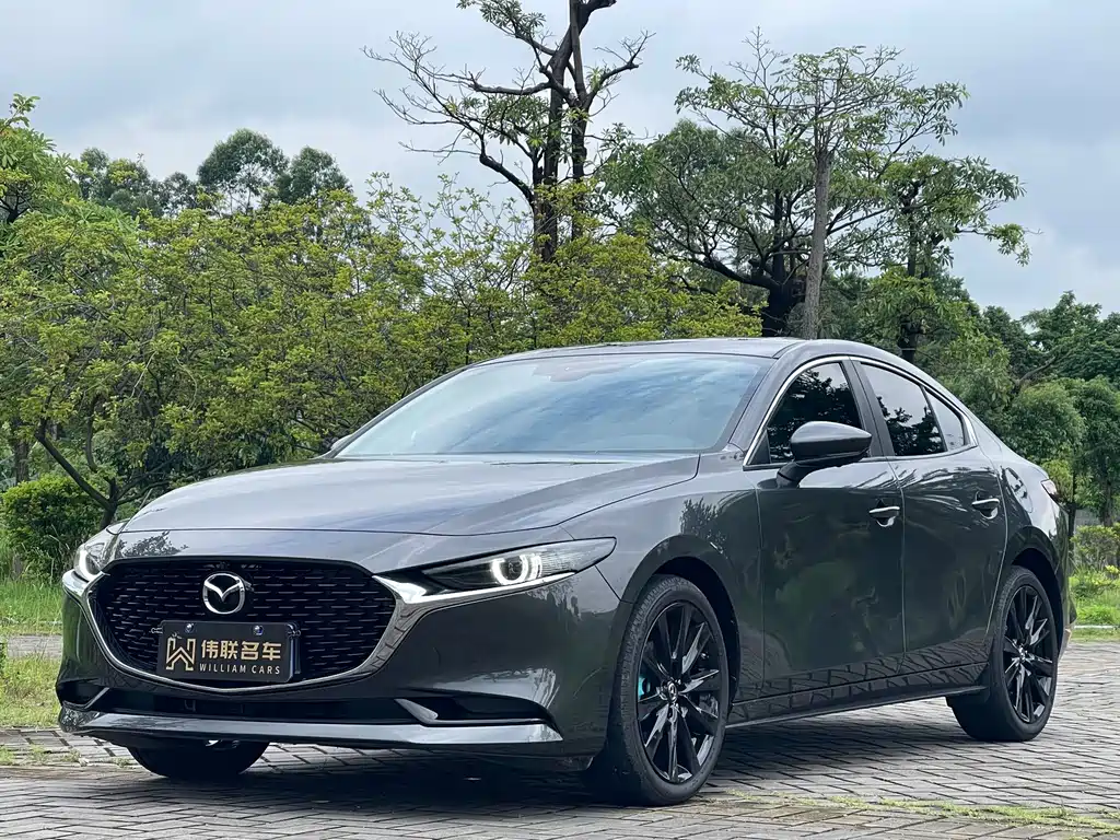 Mazda 3 Axela 2026