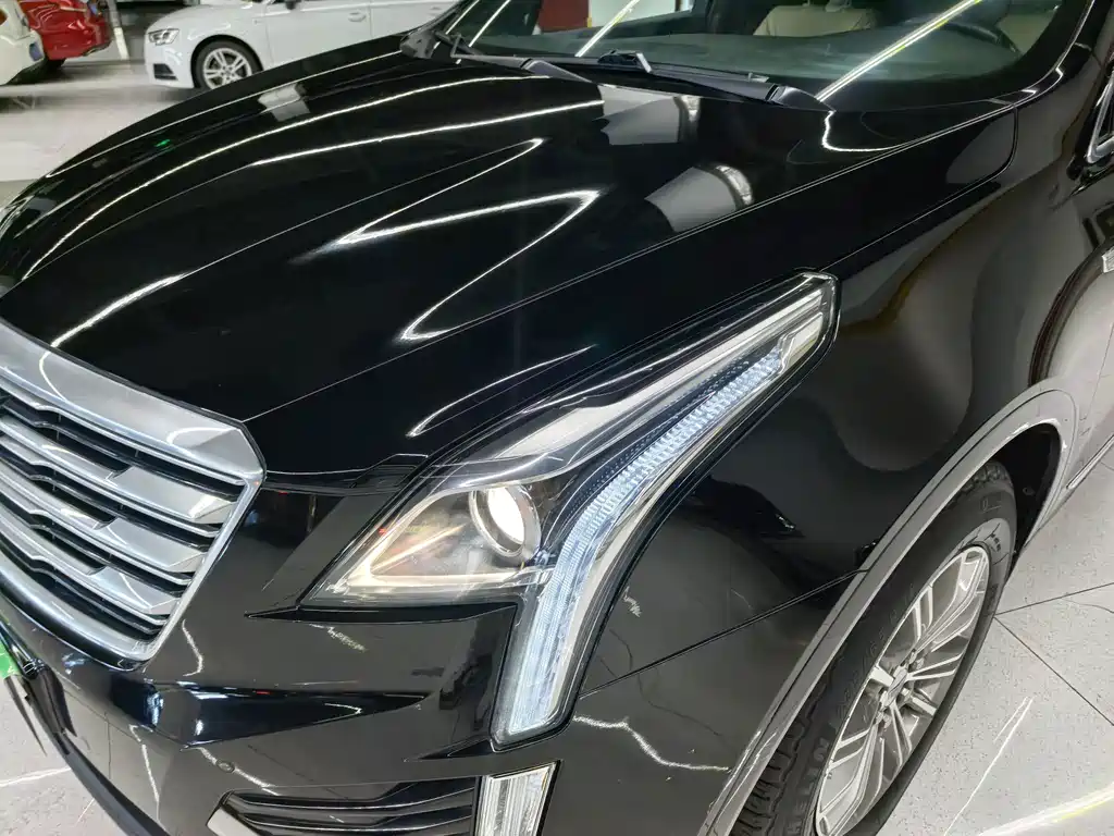 Cadillac XT5 2019 — фото 16