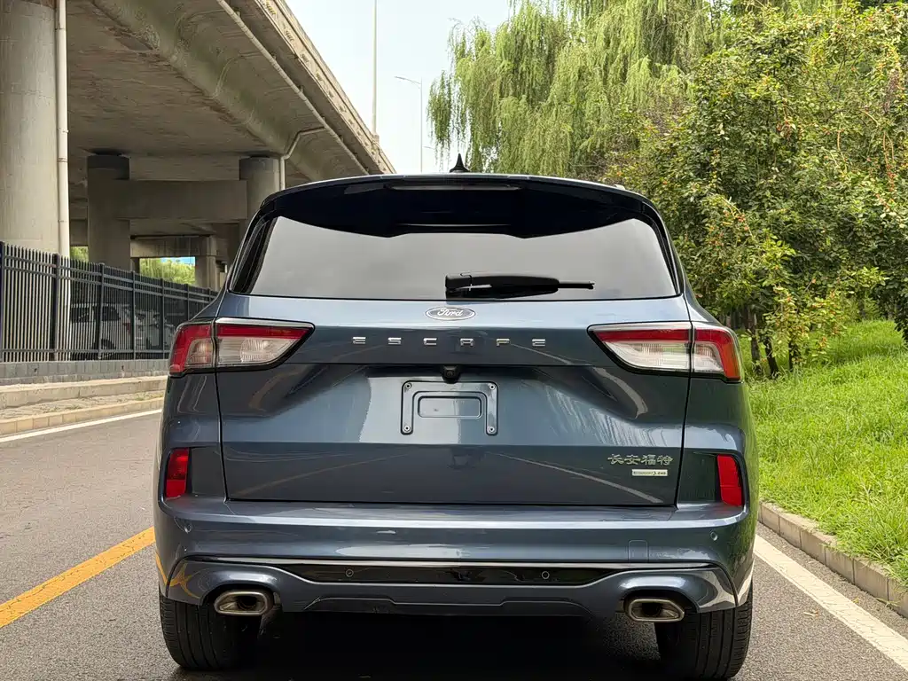 Ford Edge 2022 — фото 17