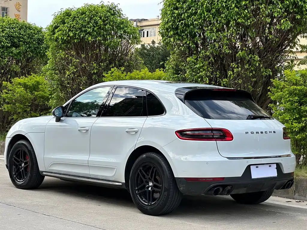 Porsche Macan 2016 — фото 4