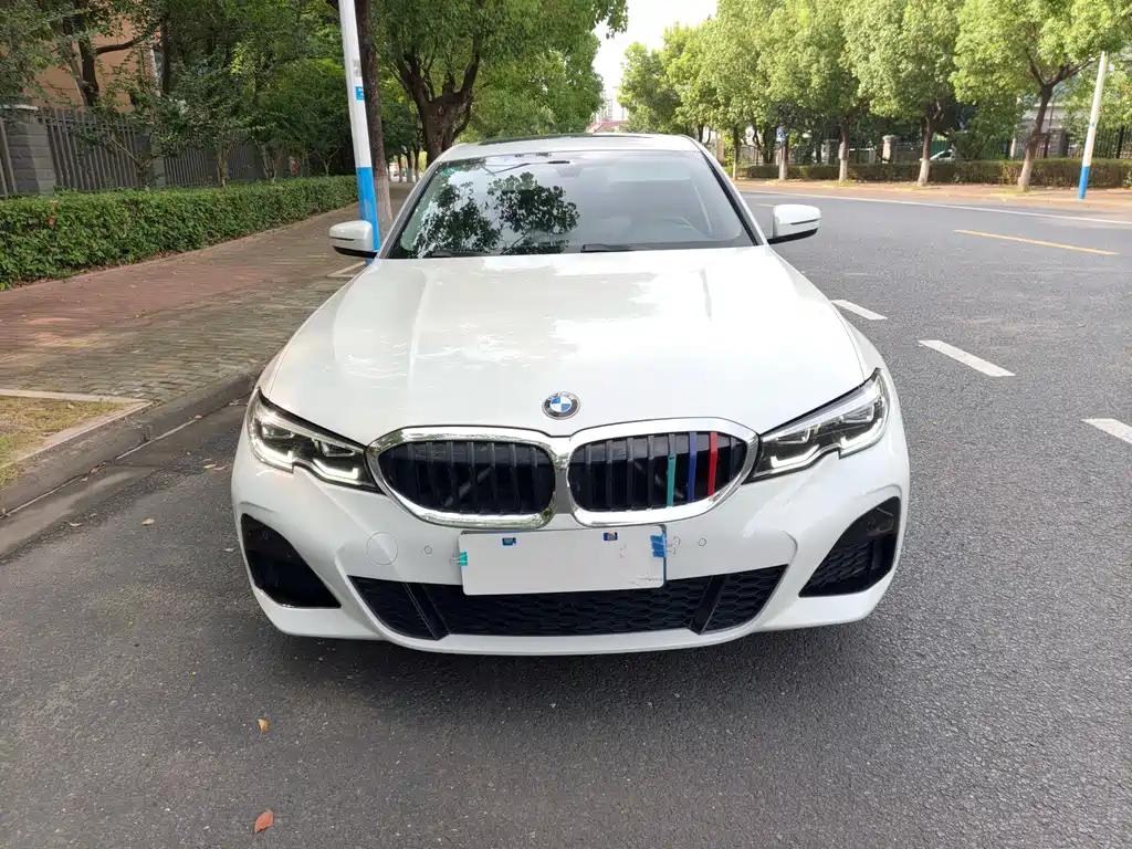 BMW 3 Series 2021