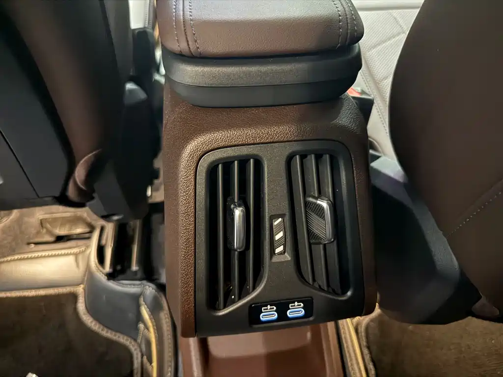 BMW X1 2023 — фото 17