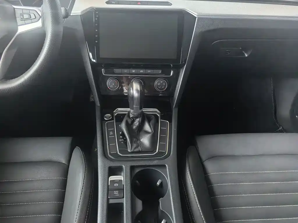 Volkswagen Magotan 2021