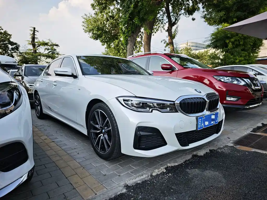 BMW 3 Series 2020
