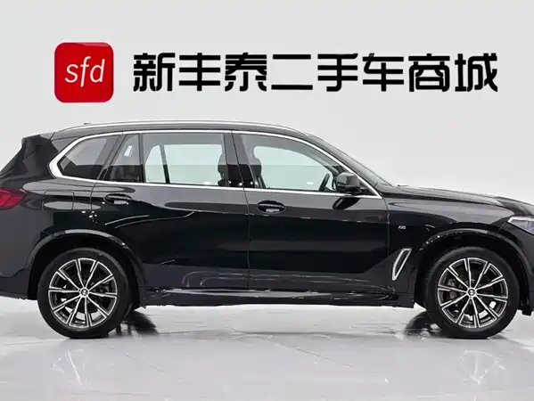 BMW X5 2023
