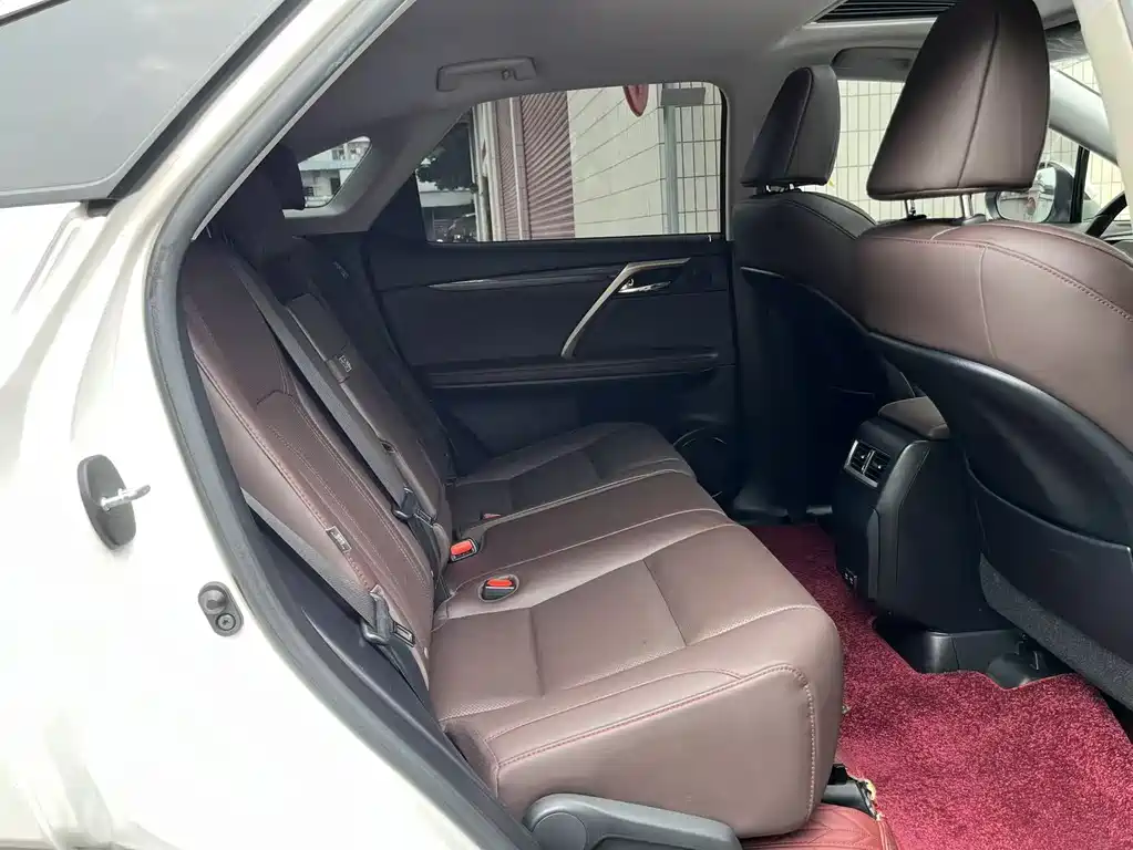 Lexus RX 2022 — фото 12