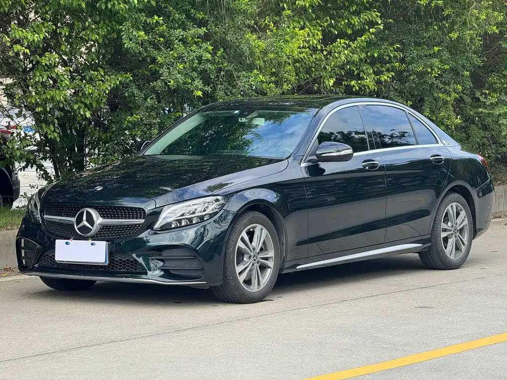 Mercedes-Benz C-Class 2019 — фото 1