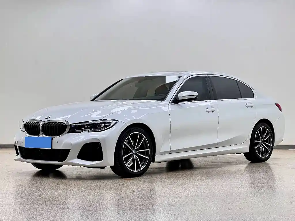 BMW 3 Series 2021