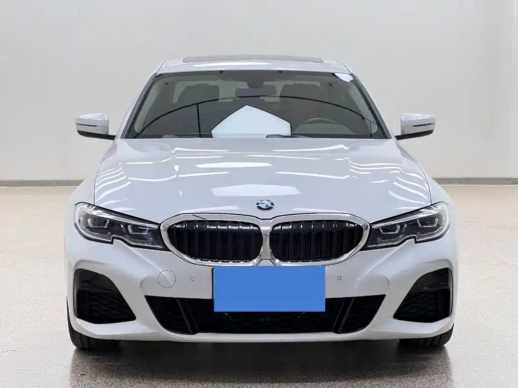 BMW 3 Series 2021
