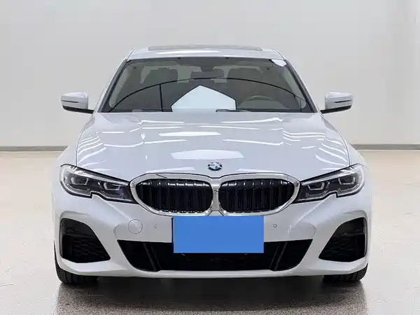 BMW 3 Series 2021
