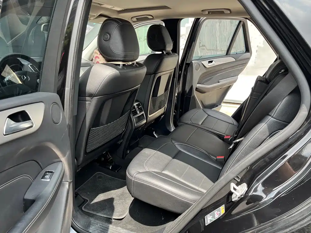 Mercedes-Benz M-Class 2015 — фото 11