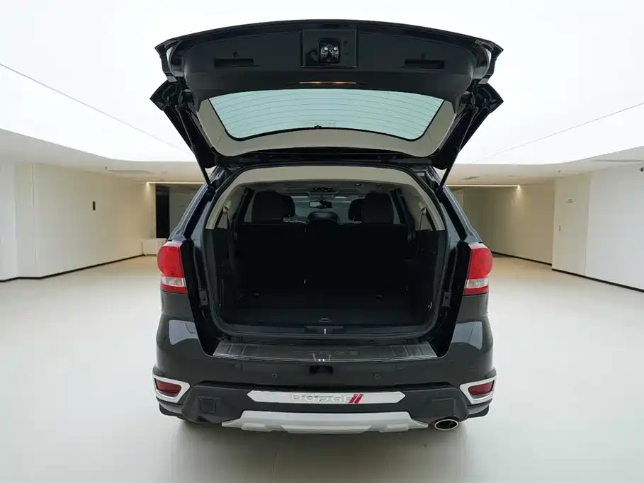 Dodge Journey 2015 — фото 6