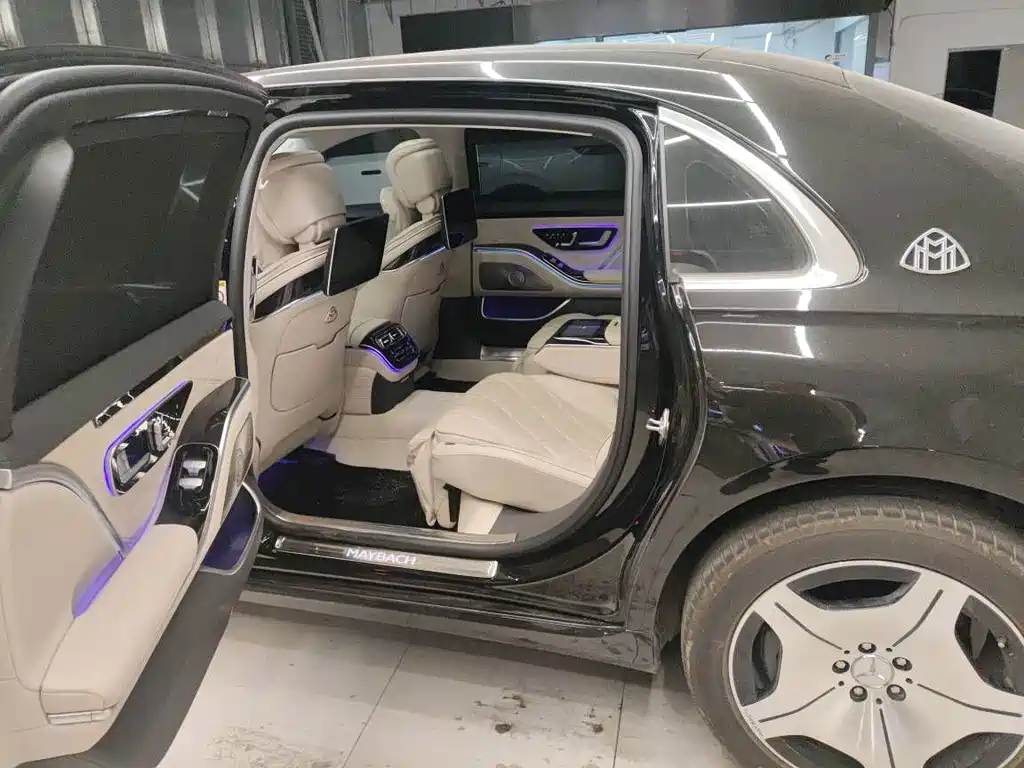 Mercedes-Benz Maybach S-Class 2022