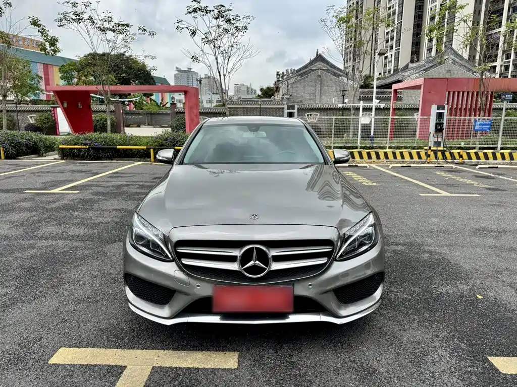 Mercedes-Benz C-Class 2018