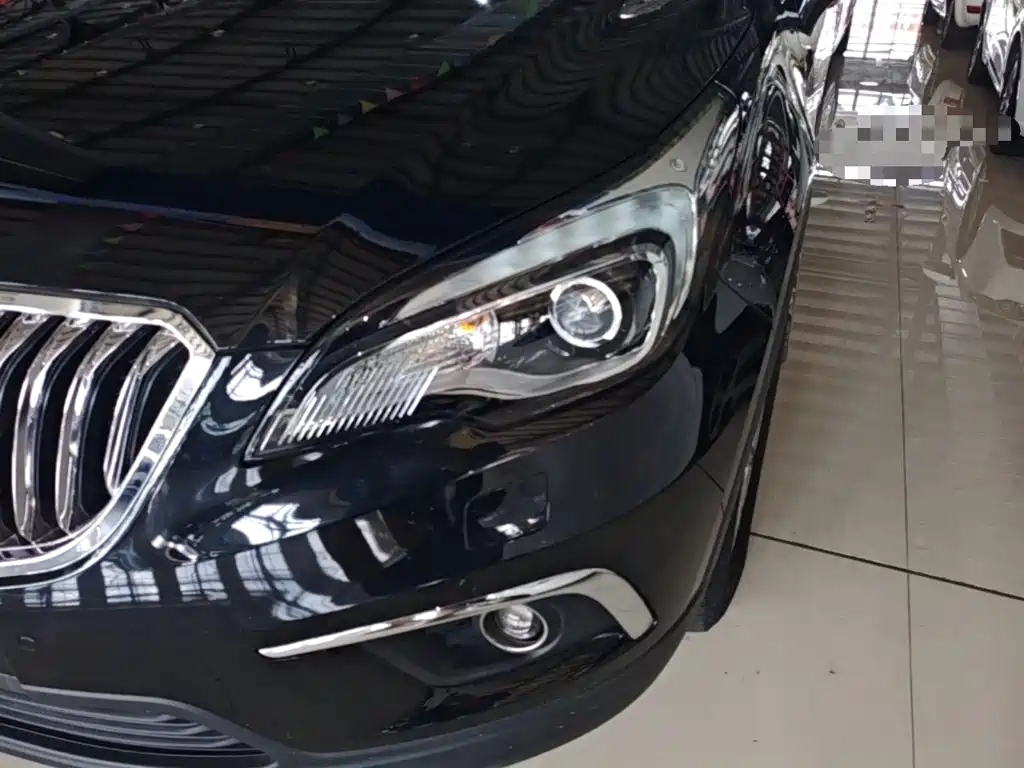 Buick Envision Plus 2017 — фото 24