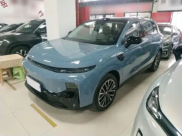 Leapmotor B10 2025